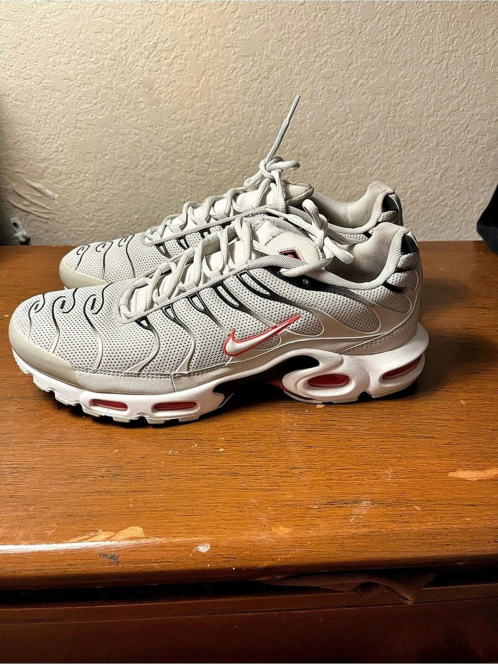 Nike Air Max Plus “Light Bone”